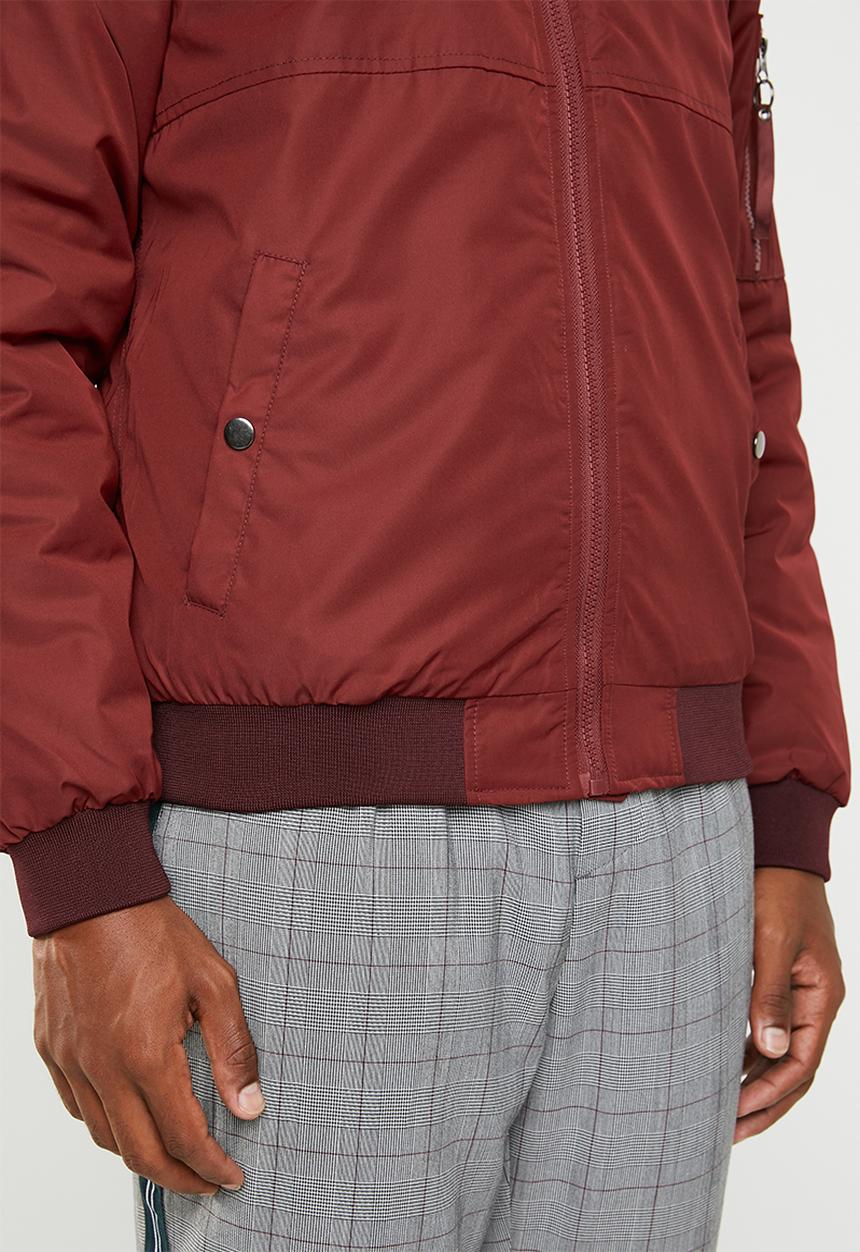 Superbalist - Padded bomber jacket - burgundy