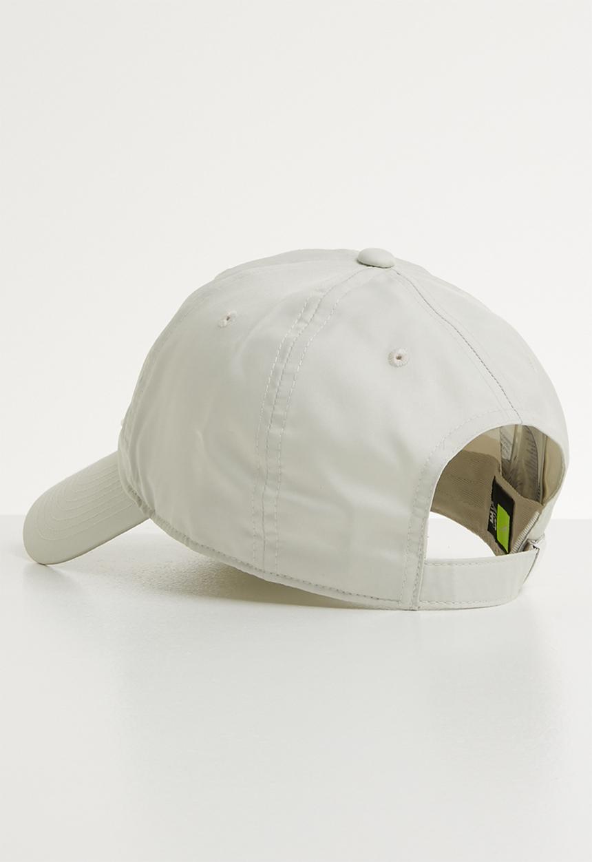 Nike - H86 Cap metal swoosh - cream