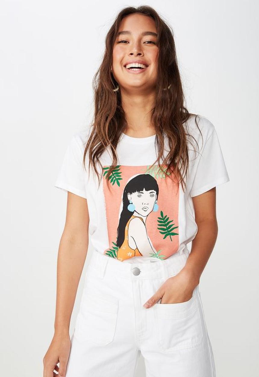 Cotton On - Classic arts tee - white