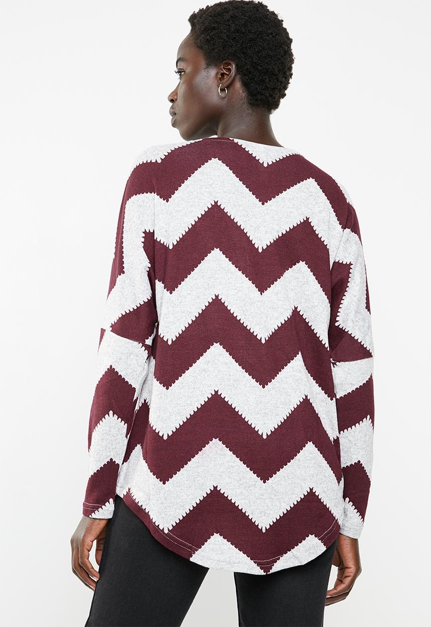 Revenge - Zig zag top - burgundy & grey