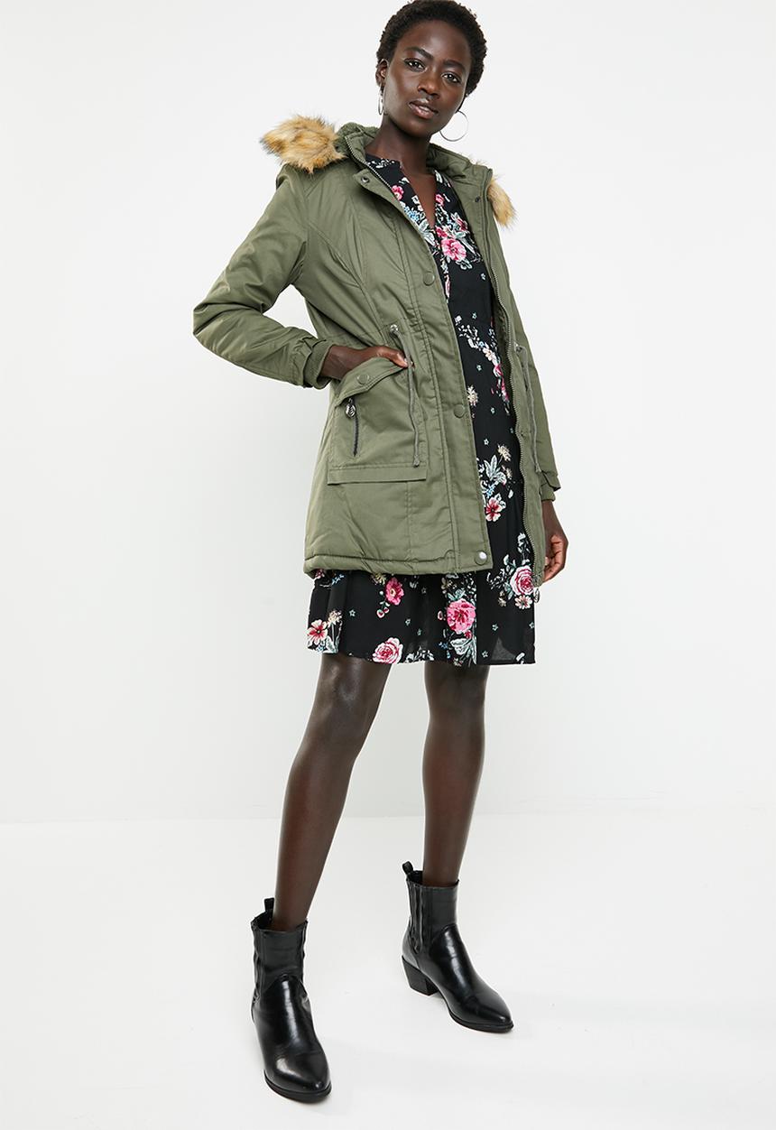 Revenge - Parka with faux fur - khaki