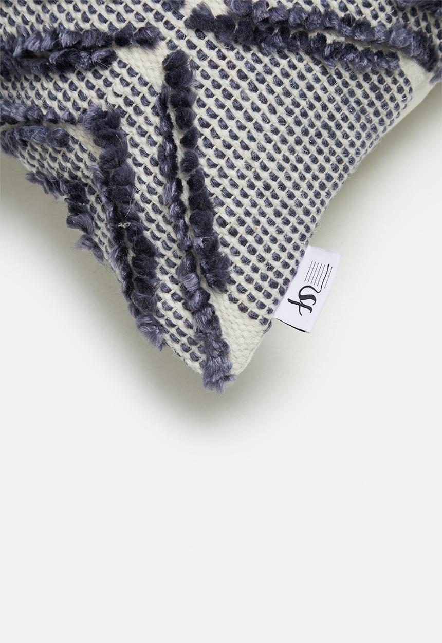 Sixth Floor - Holmes cushion cover - navy 