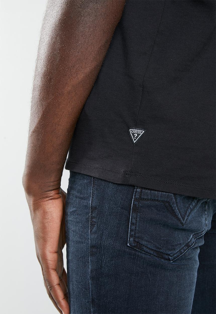 GUESS - Basic collage tri crew tee - black
