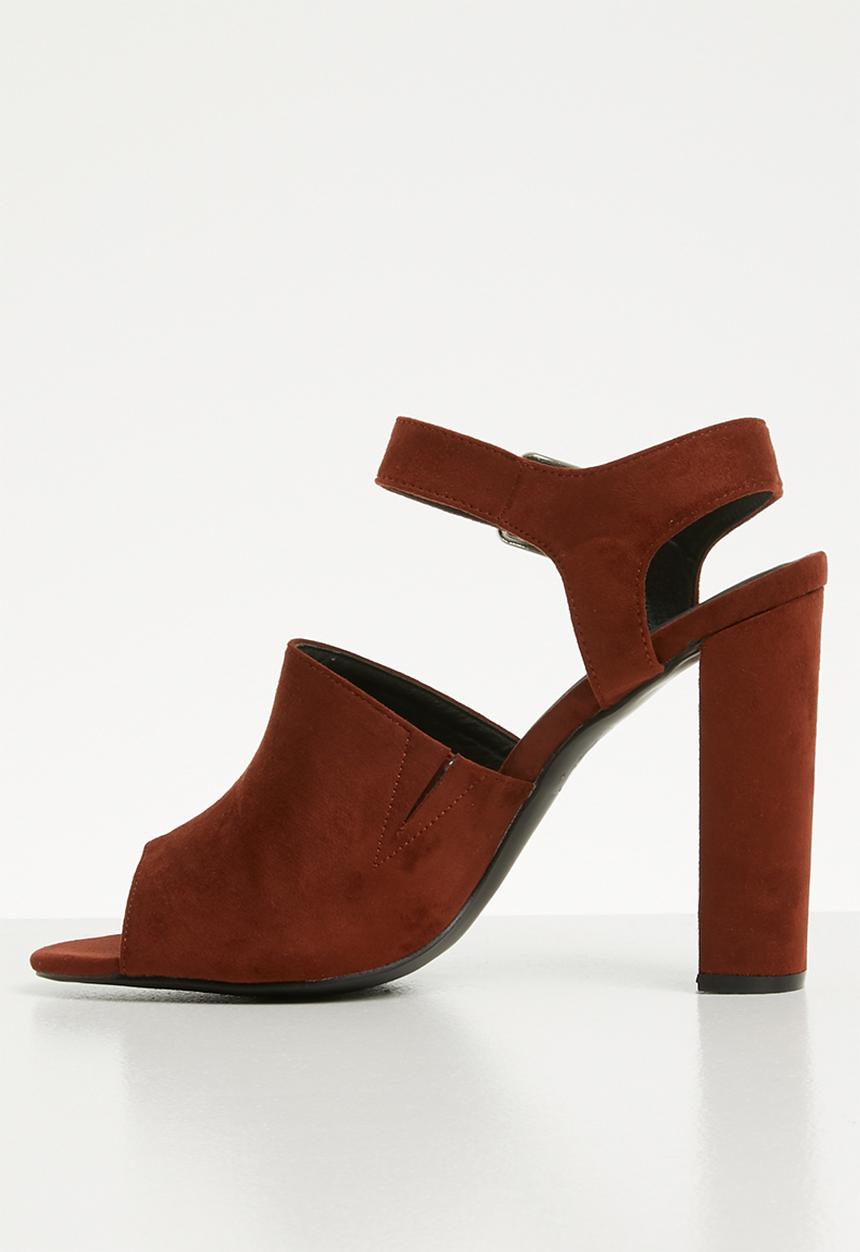 dailyfriday - Ankle strap block heel - burgundy