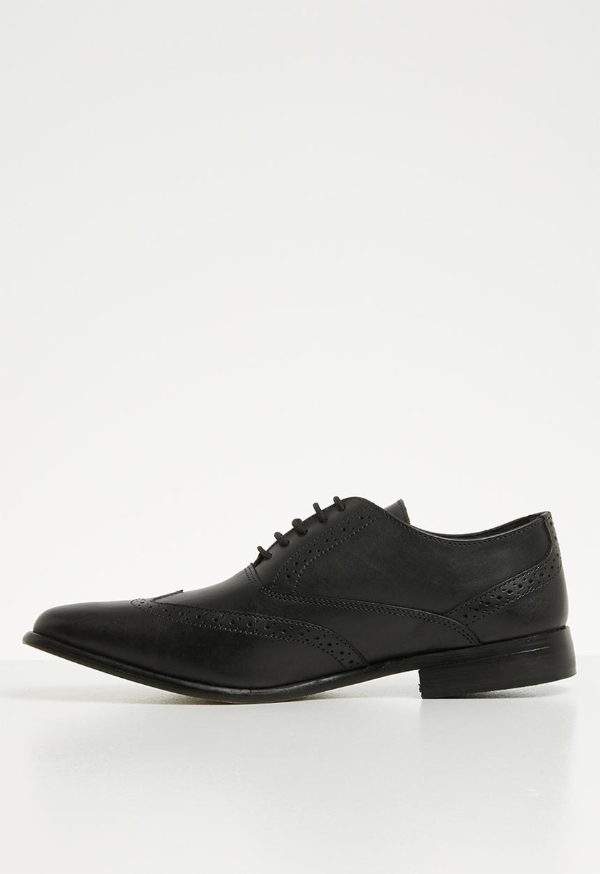 Superbalist - Seth leather brogue - black