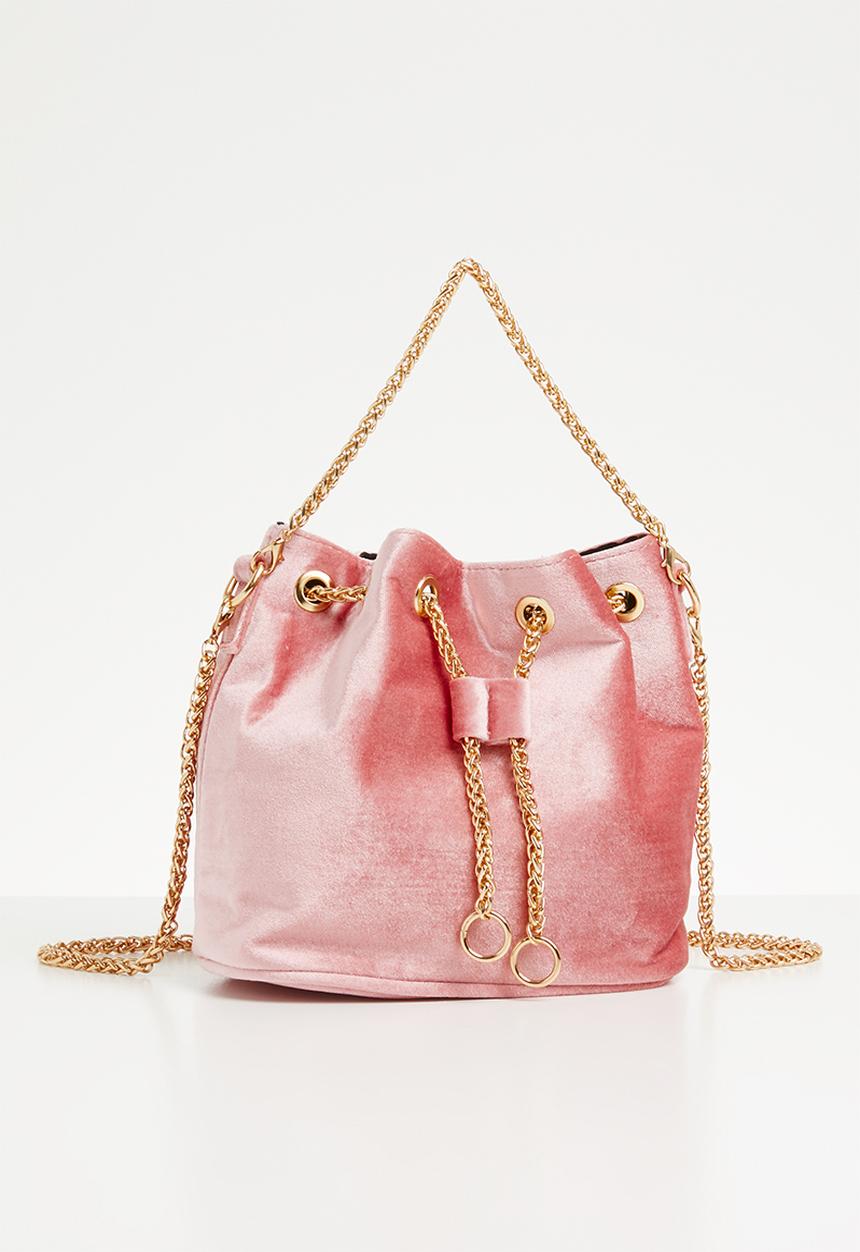 Superbalist - Adina velvet bucket bag - pink