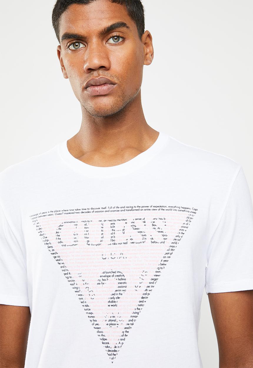 GUESS - Guess short sleeve worded tee - white