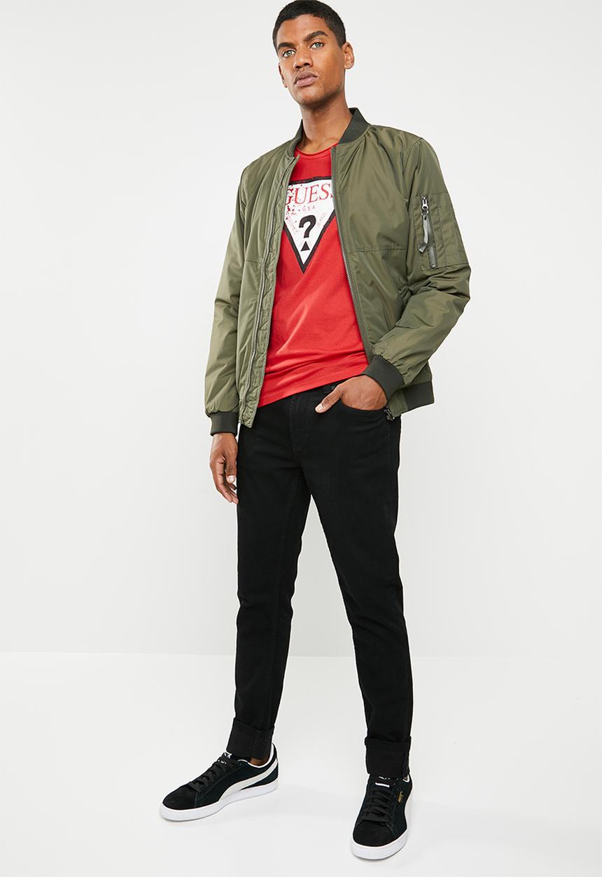 GUESS - Short sleeve pop color logo crew tee - red