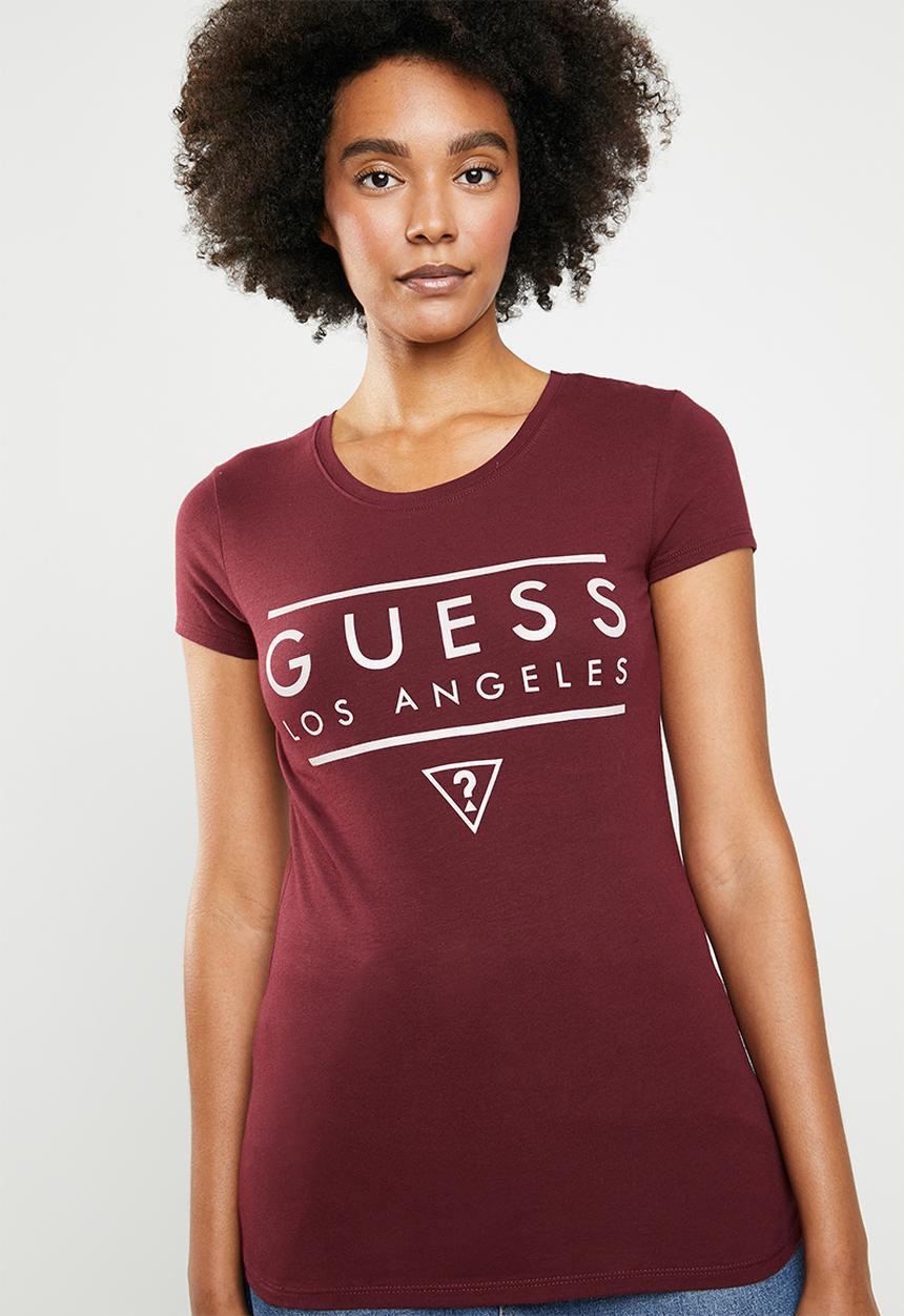 GUESS - Short sleeve minimal guess t-shirt - burgundy