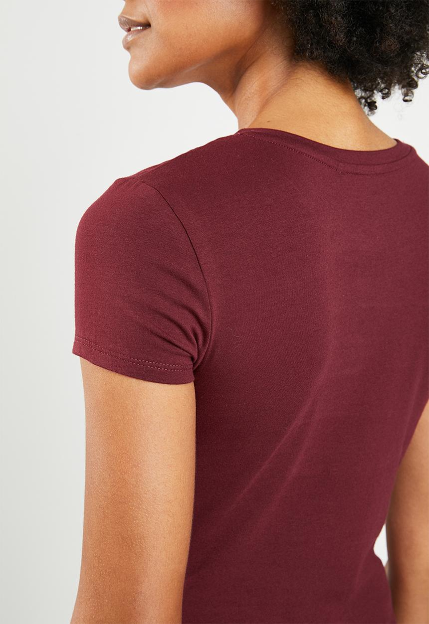 GUESS - Short sleeve minimal guess t-shirt - burgundy