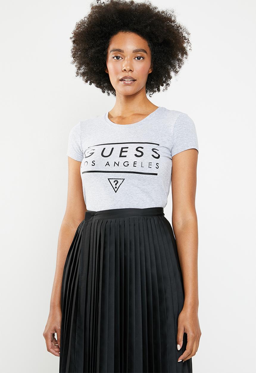 GUESS - Short sleeve minimal guess T-shirt - grey