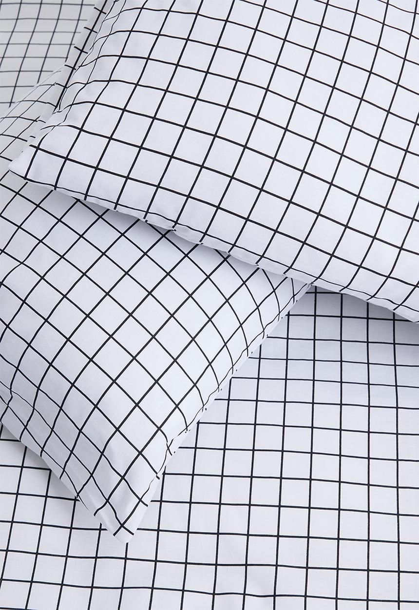 Sixth Floor - Caviar check printed duvet set - black
