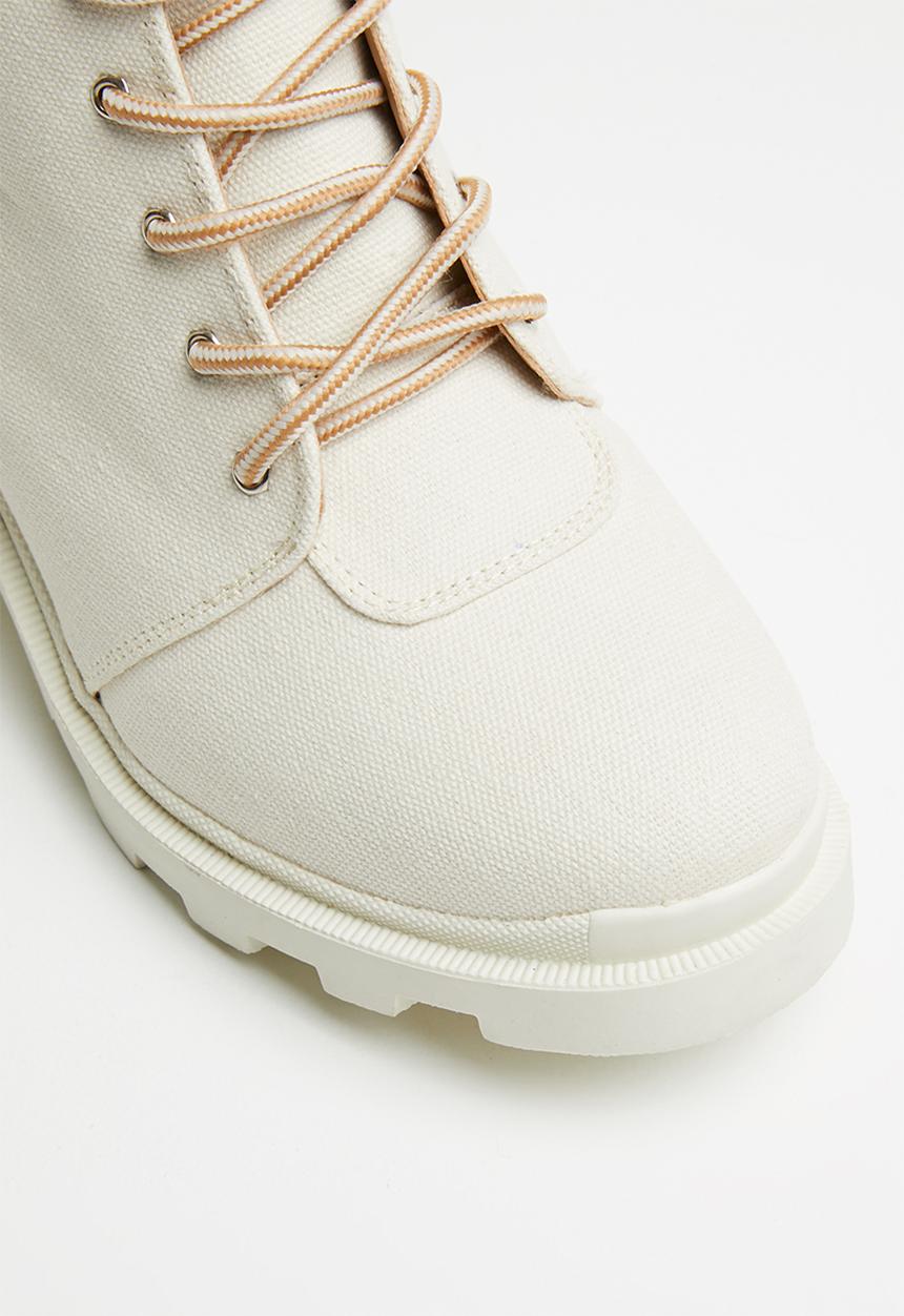 Missguided - Canvas hiking boot - cream