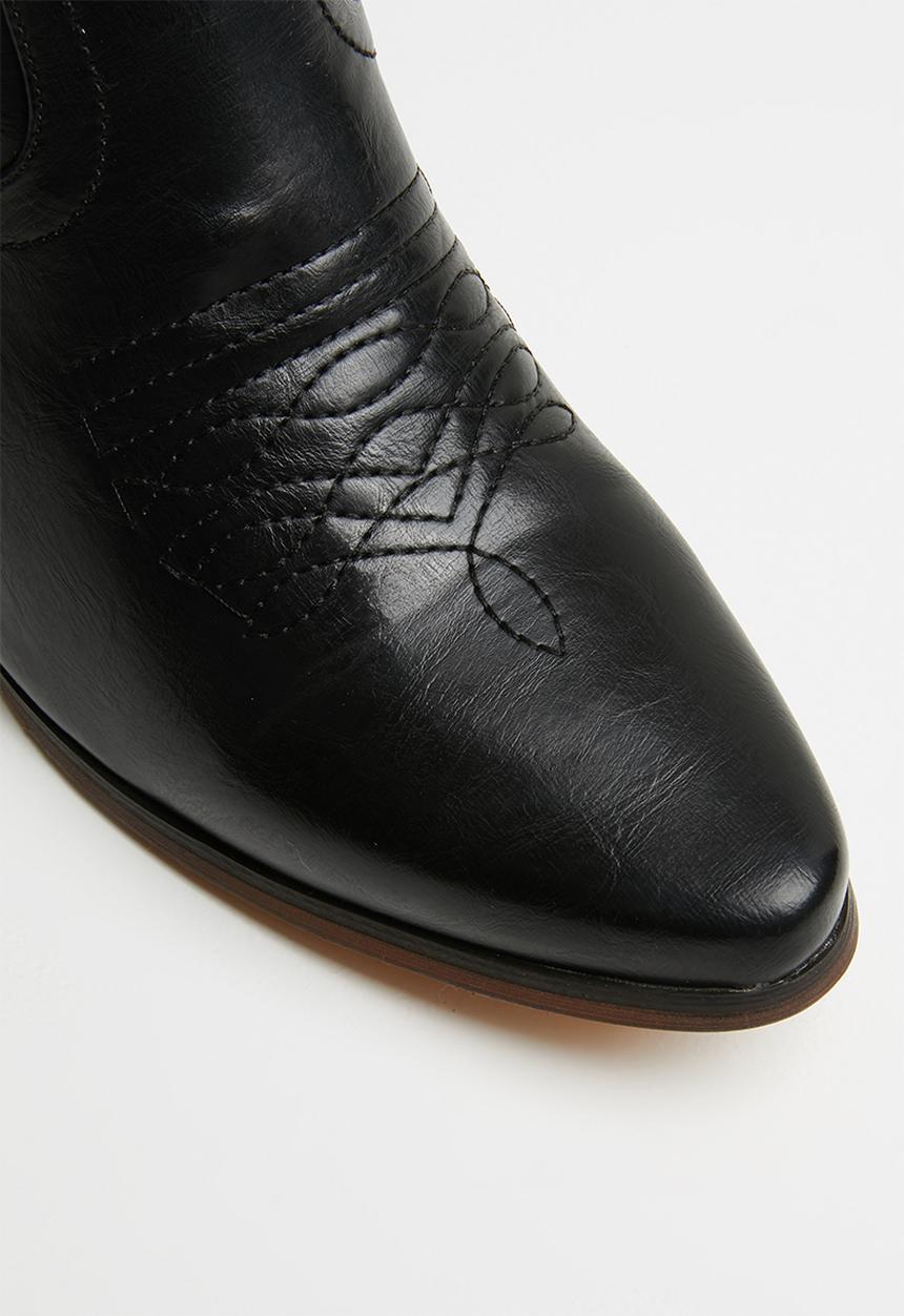 Plum - Embroidered ankle boot - black & gold