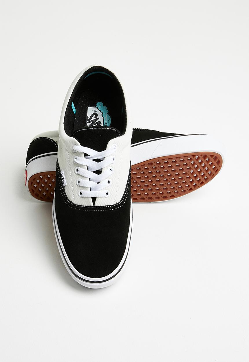 Vans - ComfyCush era - black/marshmallow 