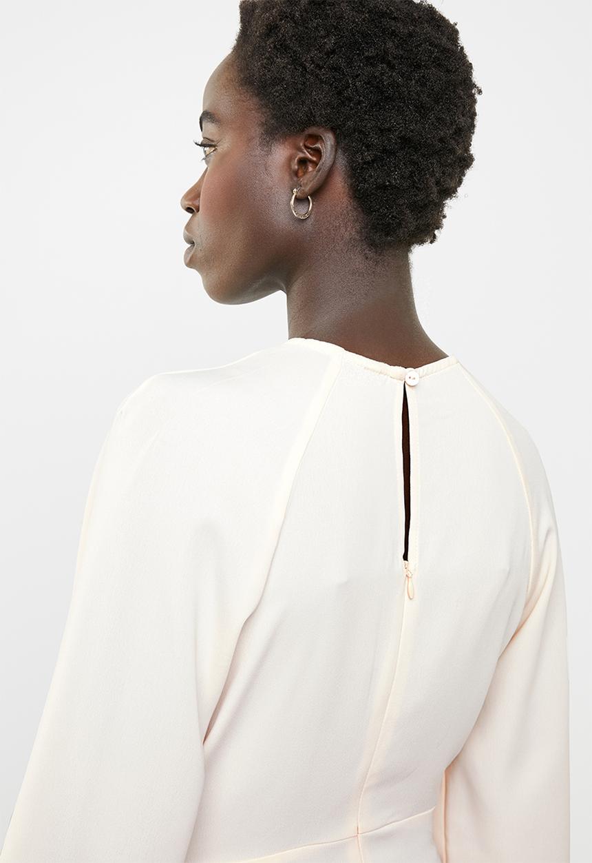 Revenge - Tie front blouse with open back - pink