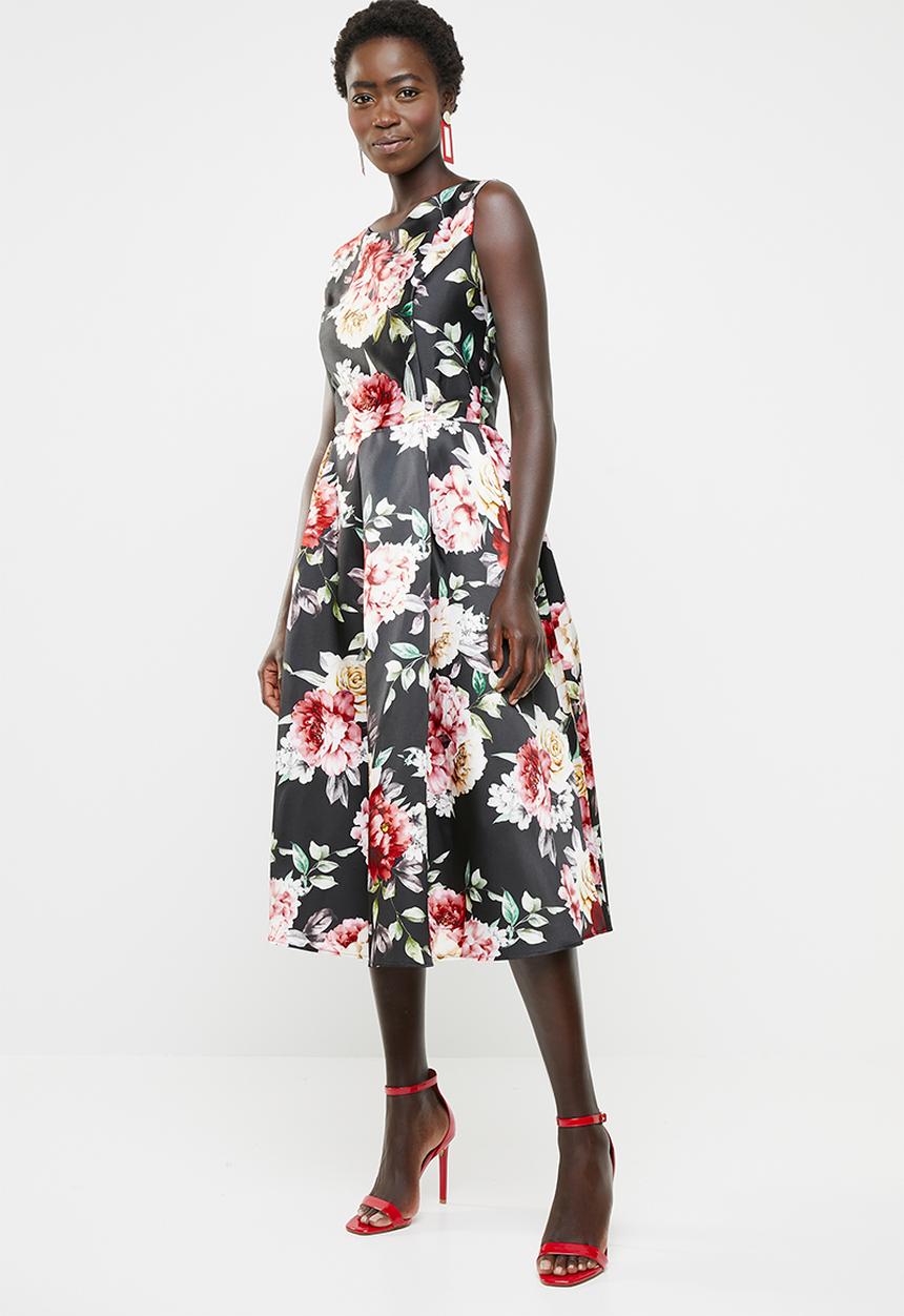 edit - Fit and flare dress with round neckline - black, pink & green