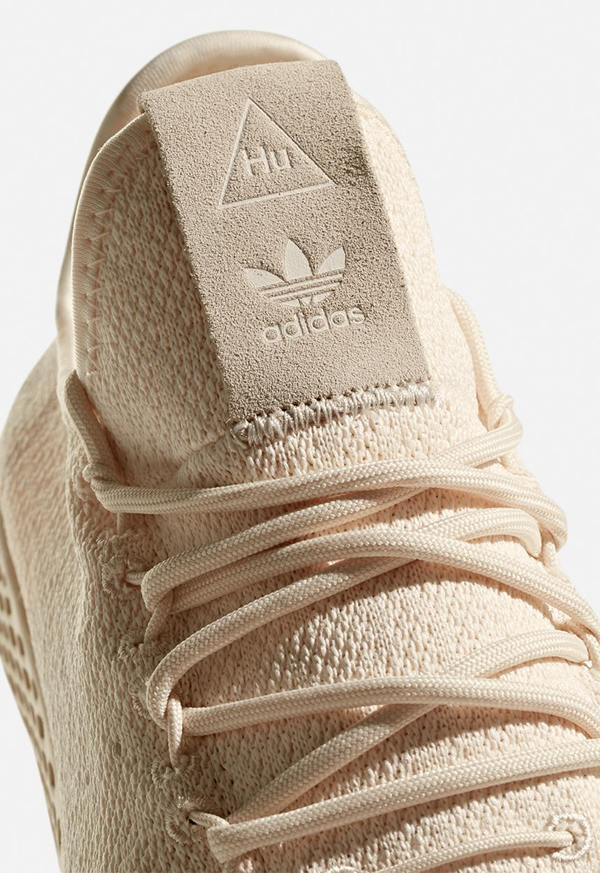 adidas Originals - Pharrell Williams Tennis Hu - Ecru tint S18/cloud white/core black