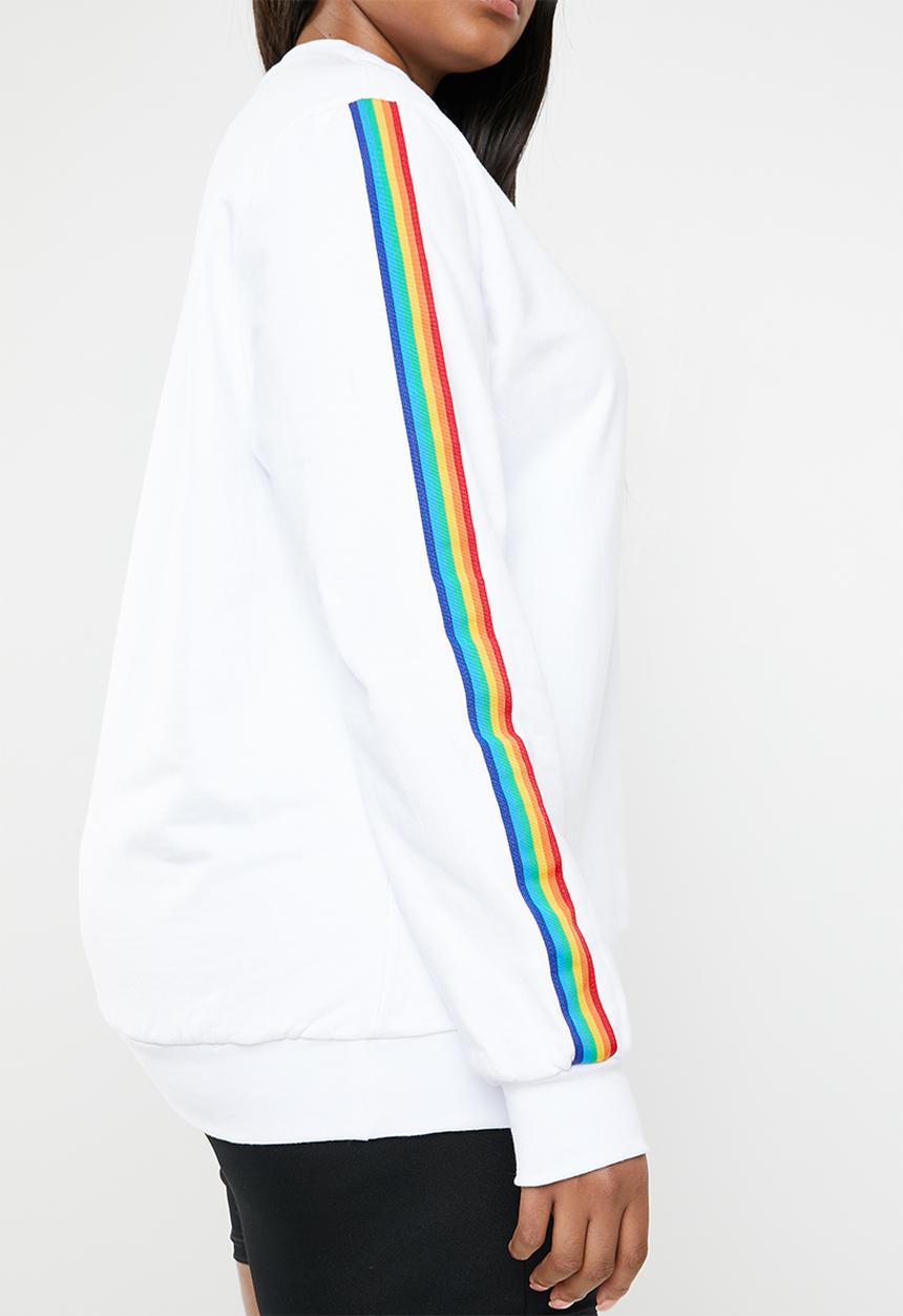 STYLE REPUBLIC PLUS - Rainbow sweater - white
