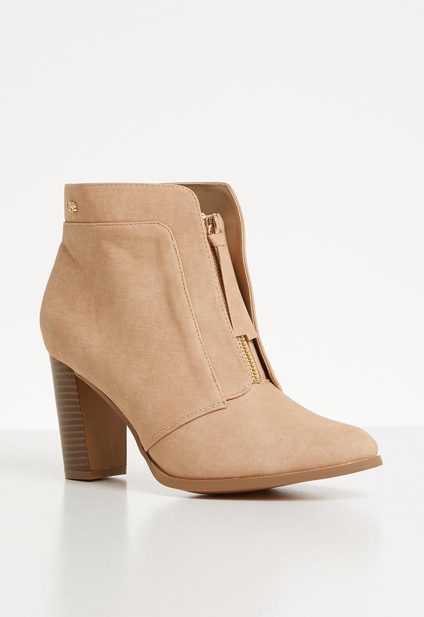 Miss Black - Front zip ankle boot - neutral