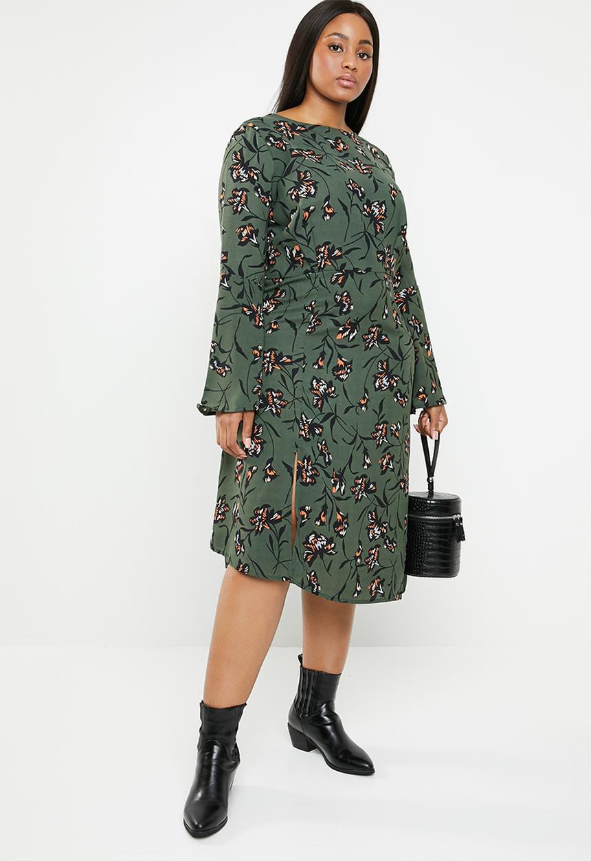 Brave Soul - Plus size asymmetric floral dress with bell sleeves - multi