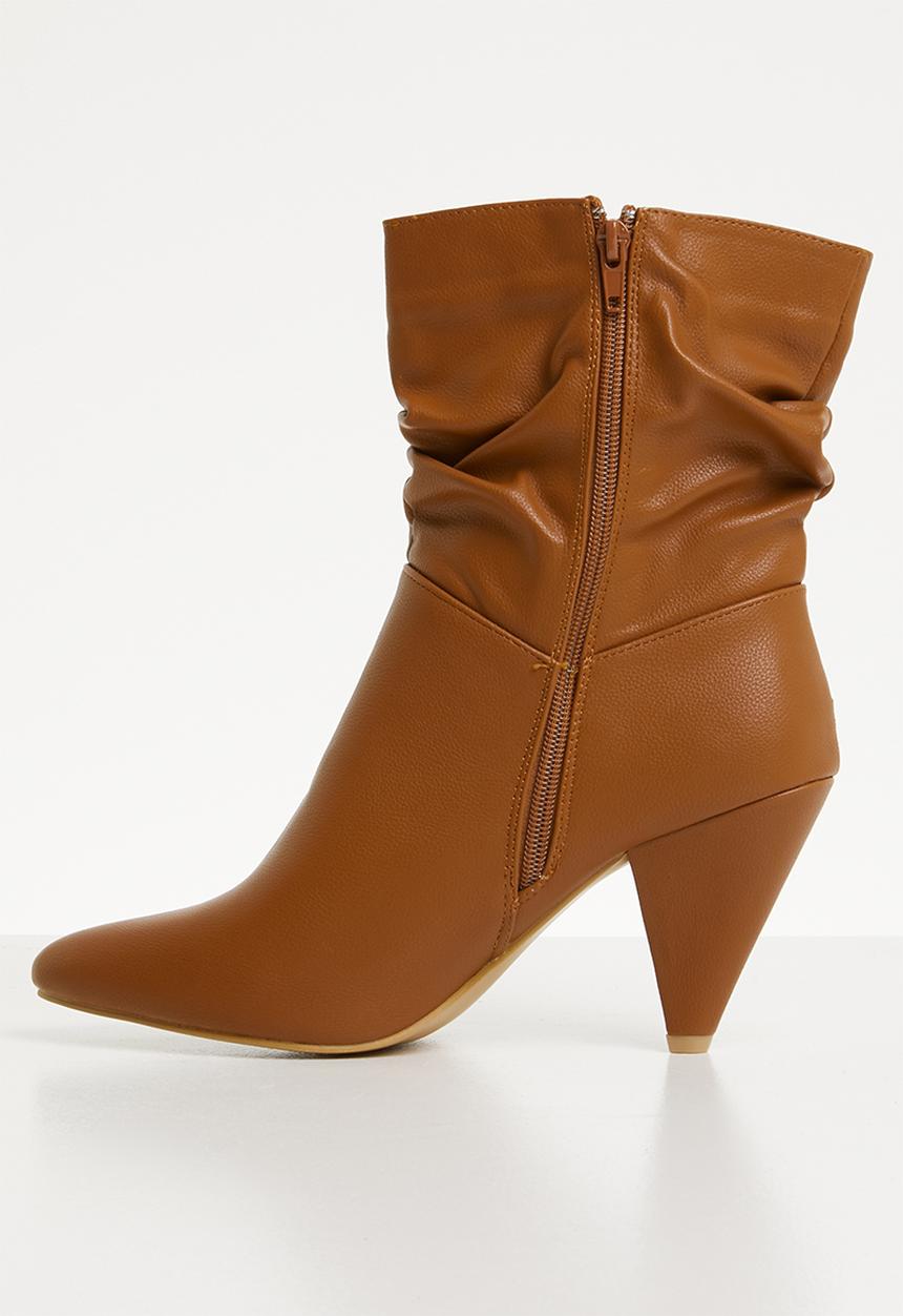 Jada - Kitten heel boot - tan