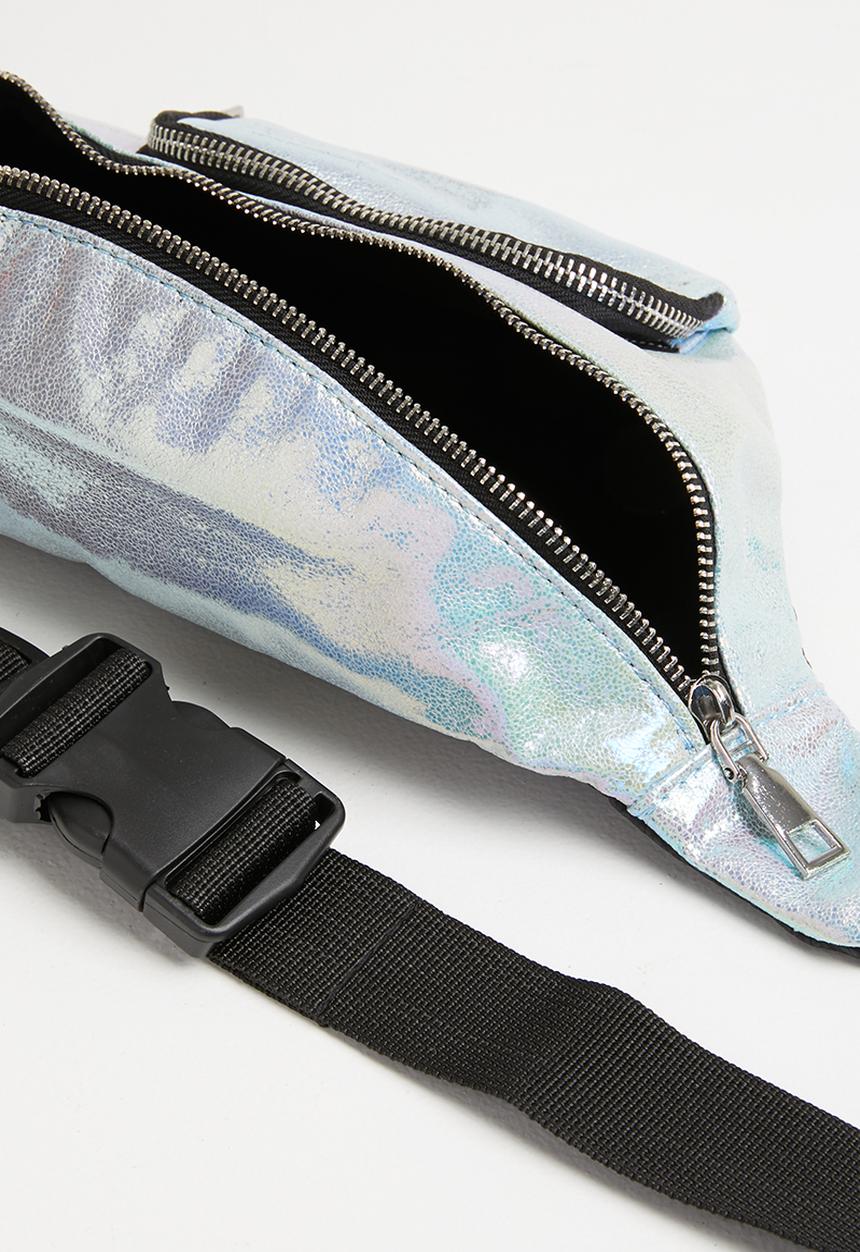 Pop Candy - Zip detailed moon bag - silver