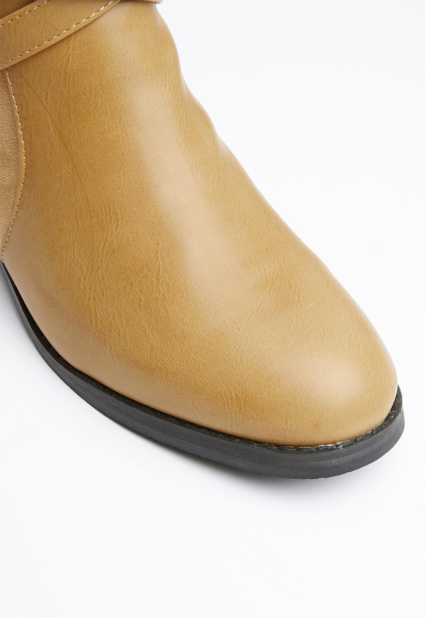 Butterfly Feet - Kaelyn boot - beige