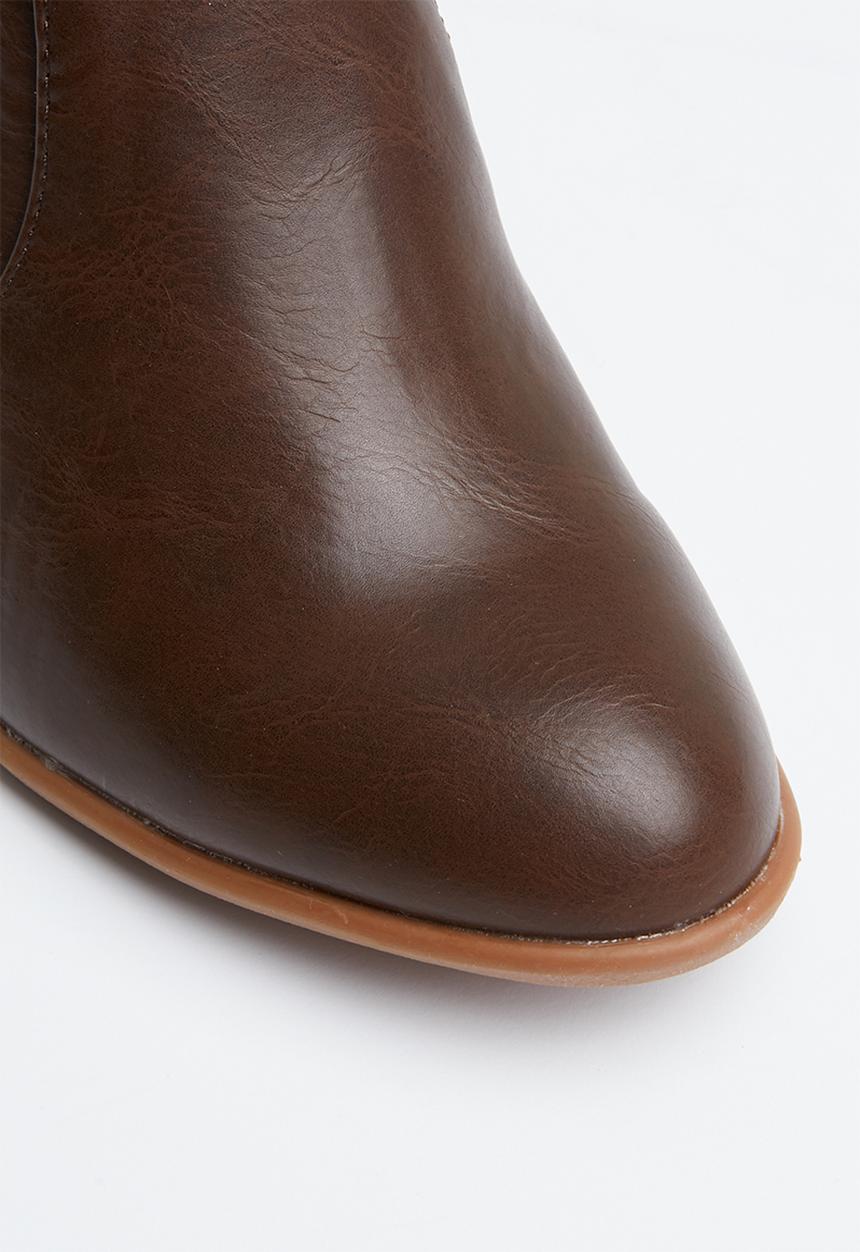 Jada - Side zip ankle boot - brown