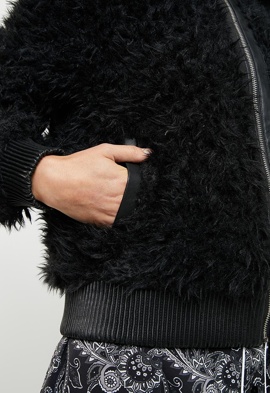 Vero Moda - Ibi jayla short faux fur jacket - black