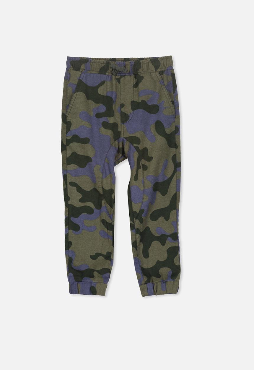 Cotton On - Alfi jogger camouflage pant - green & blue