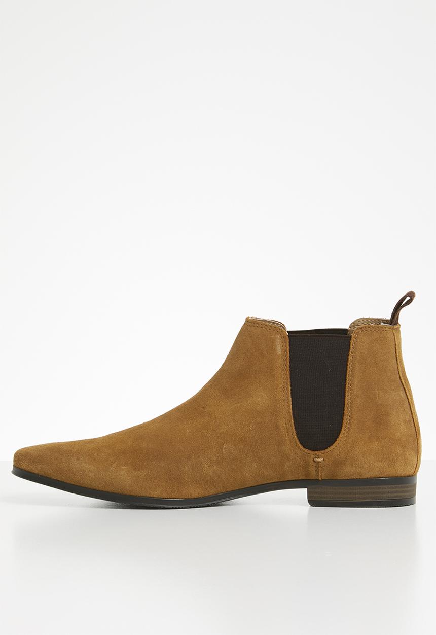 Superbalist - Strauss suede chelsea boot - tan 