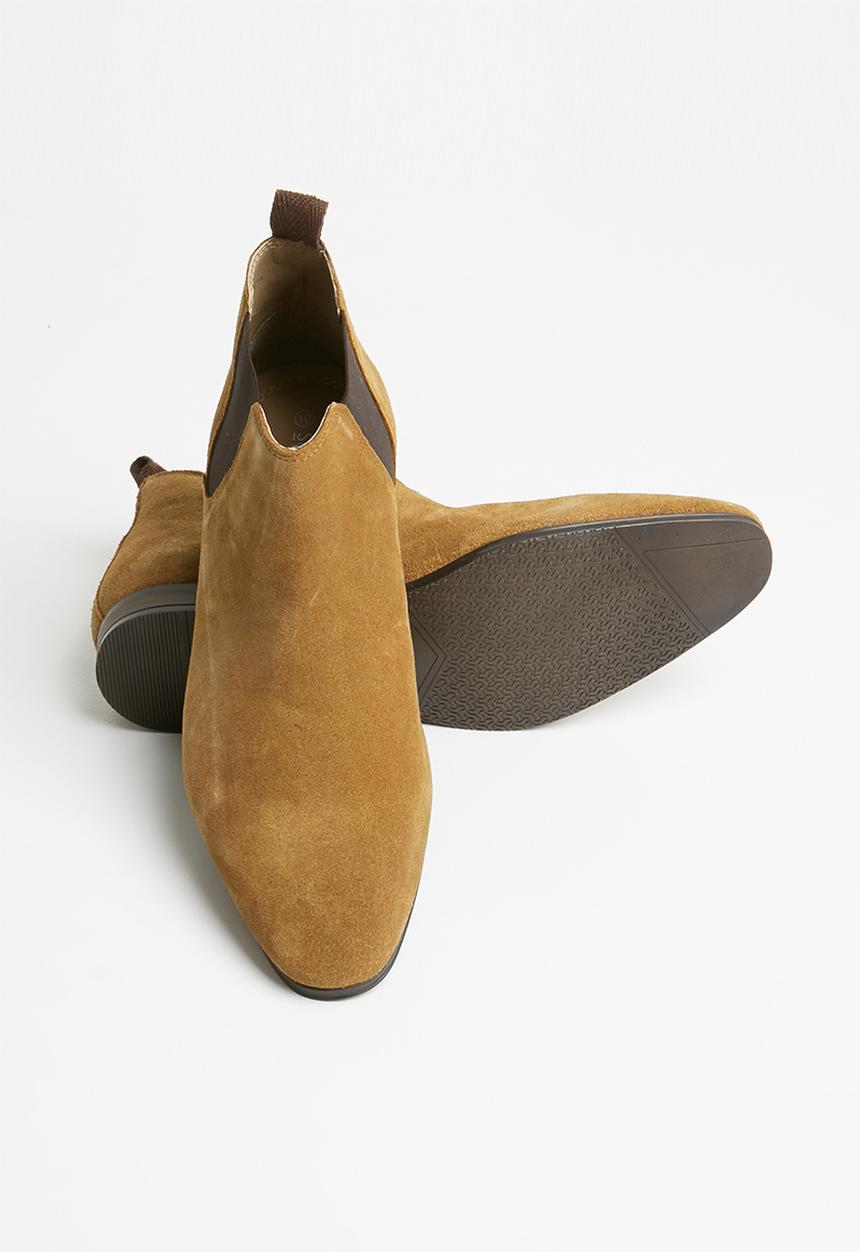 Superbalist - Strauss suede chelsea boot - tan 