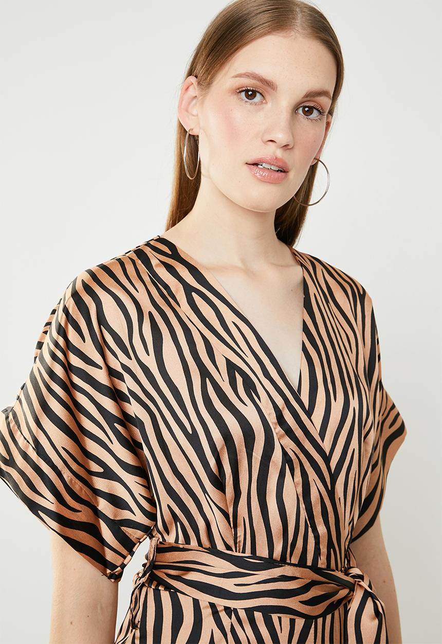 Missguided - Satin animal belted jumpsuit - bronze