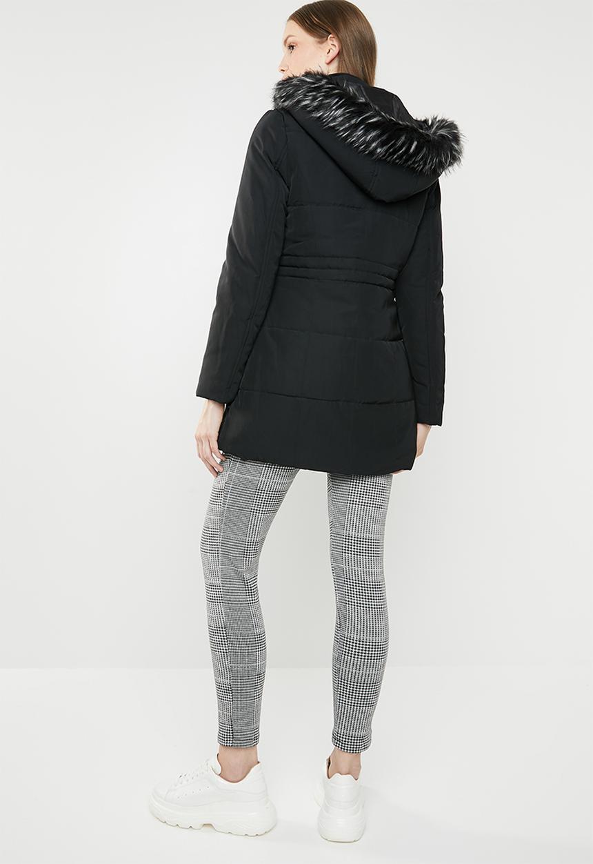 Revenge - Puffer coat with faux fur hood - black