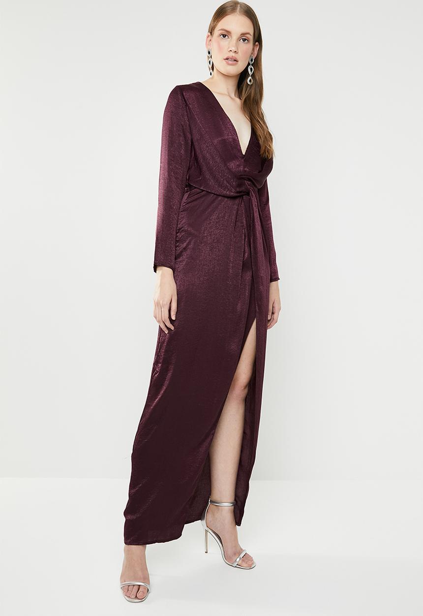 Missguided - Hammered satin twist front dress - burgundy