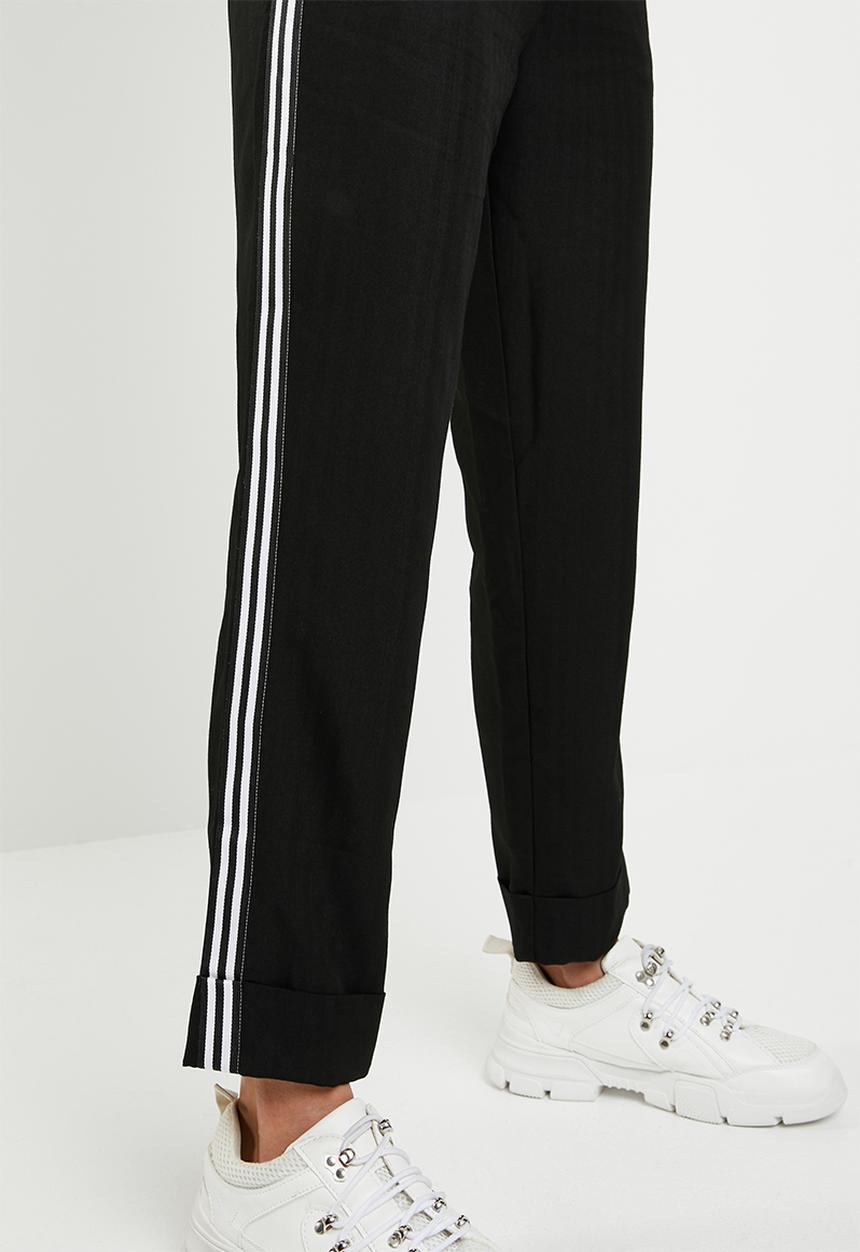 STYLE REPUBLIC - Racing stripe trouser - black