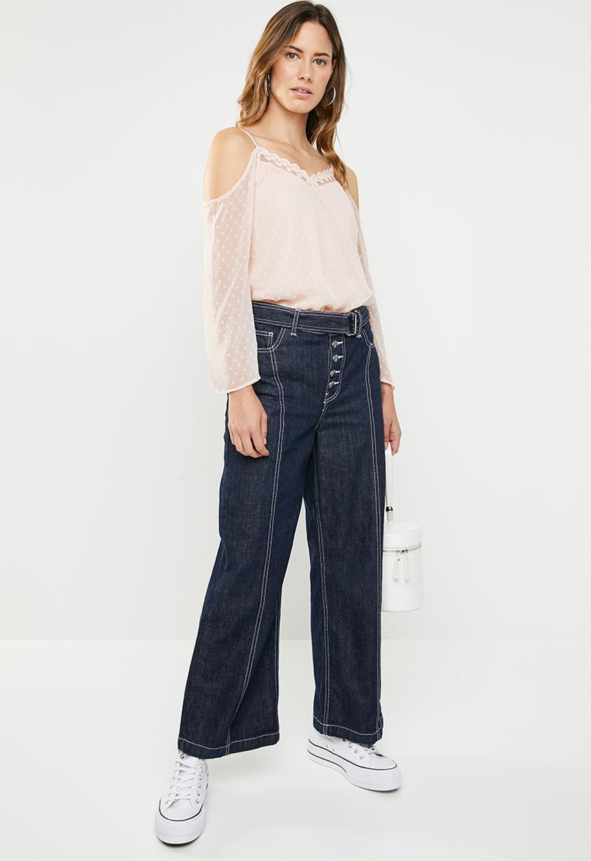 ONLY - Darling cold shoulder 3/4 top - neutral