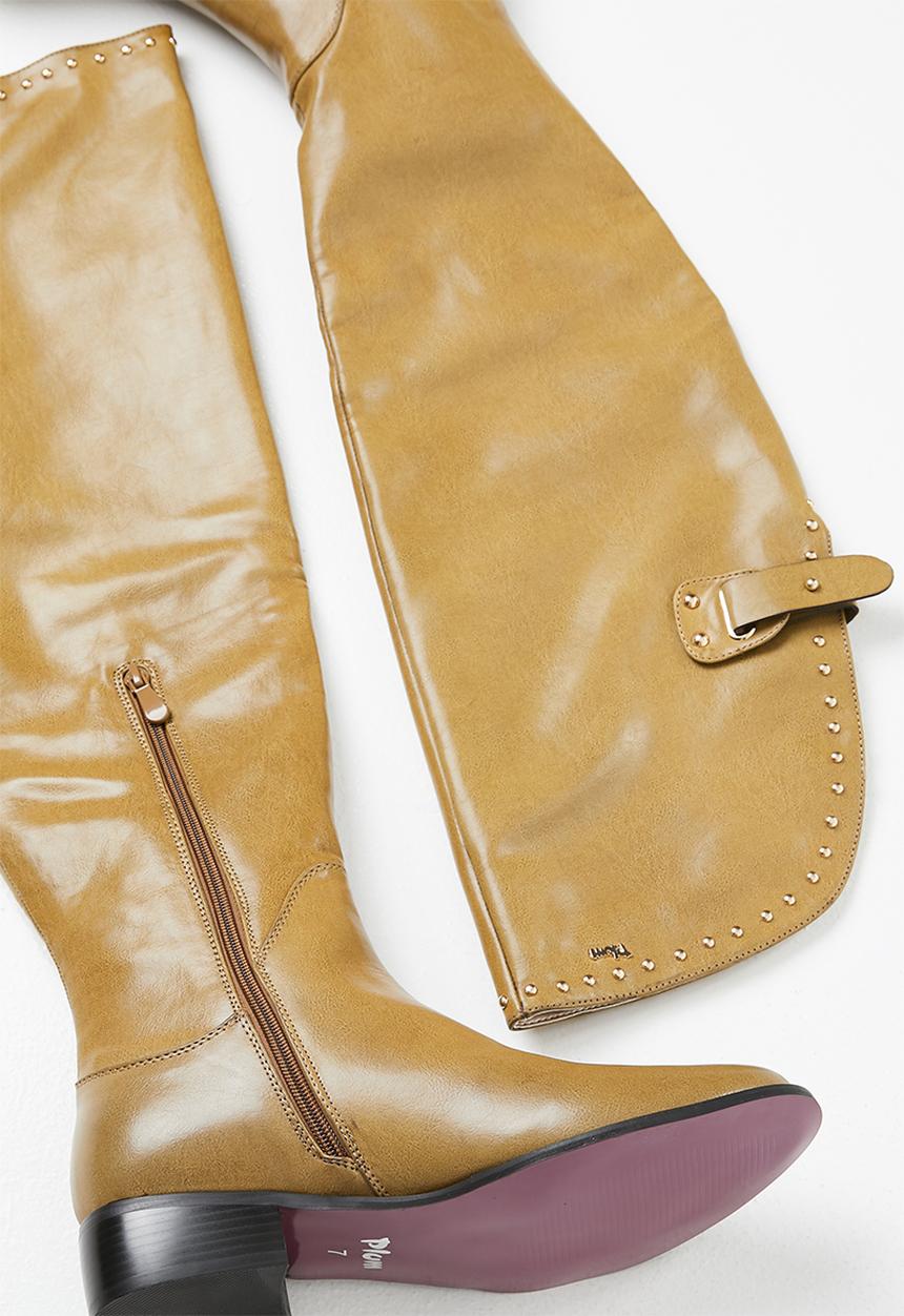 Plum - Maddie boot - tan
