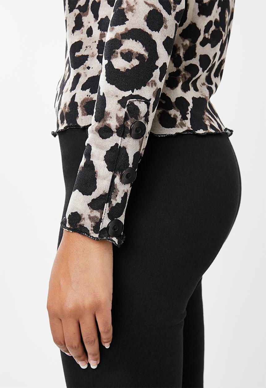Superbalist - button detail top - Leopard Print