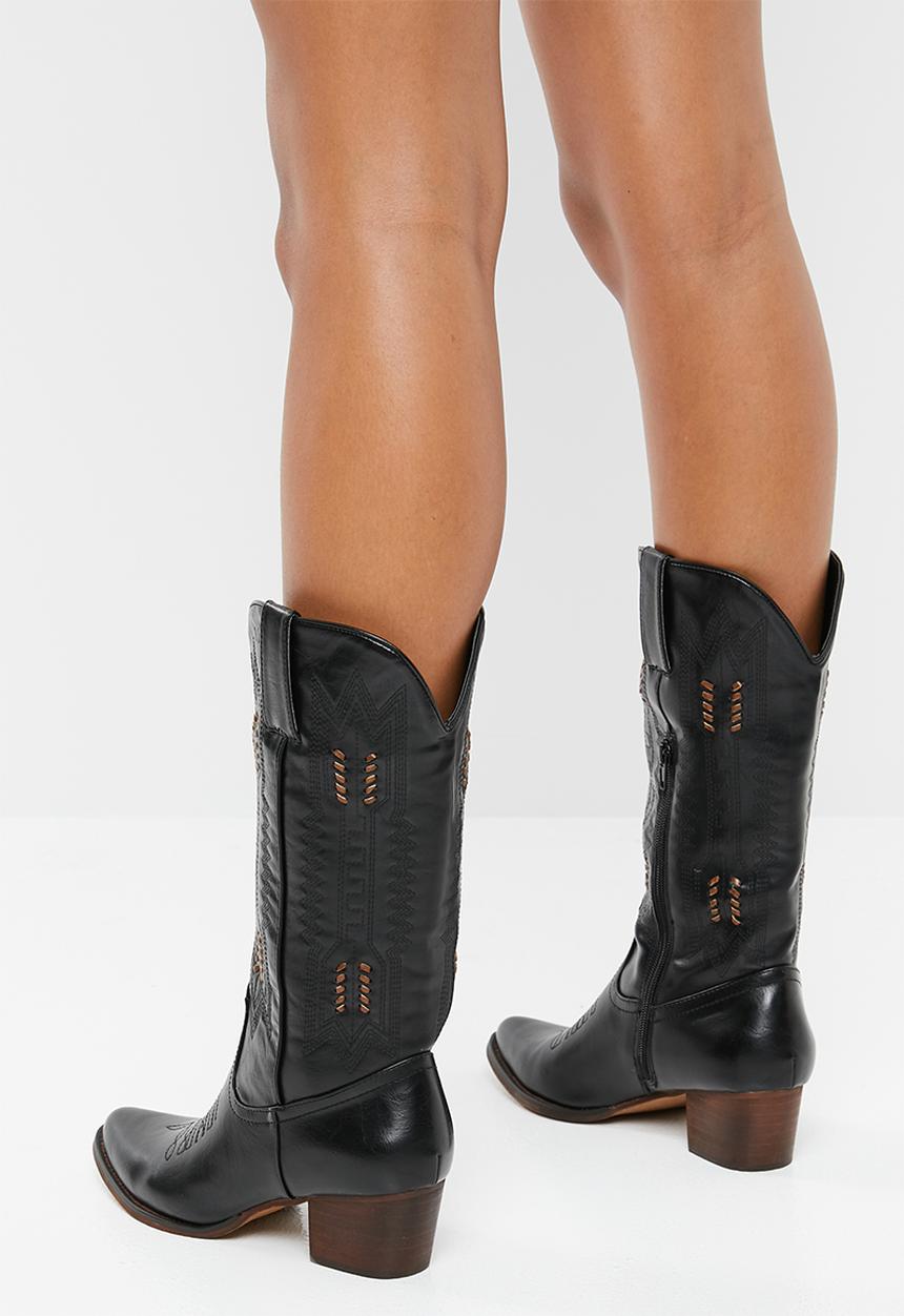 Plum - Rustic calf-length boot - black