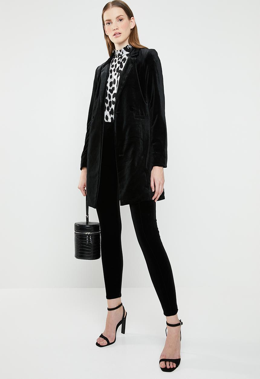 ONLY - Luxe longline velvet blazer - black