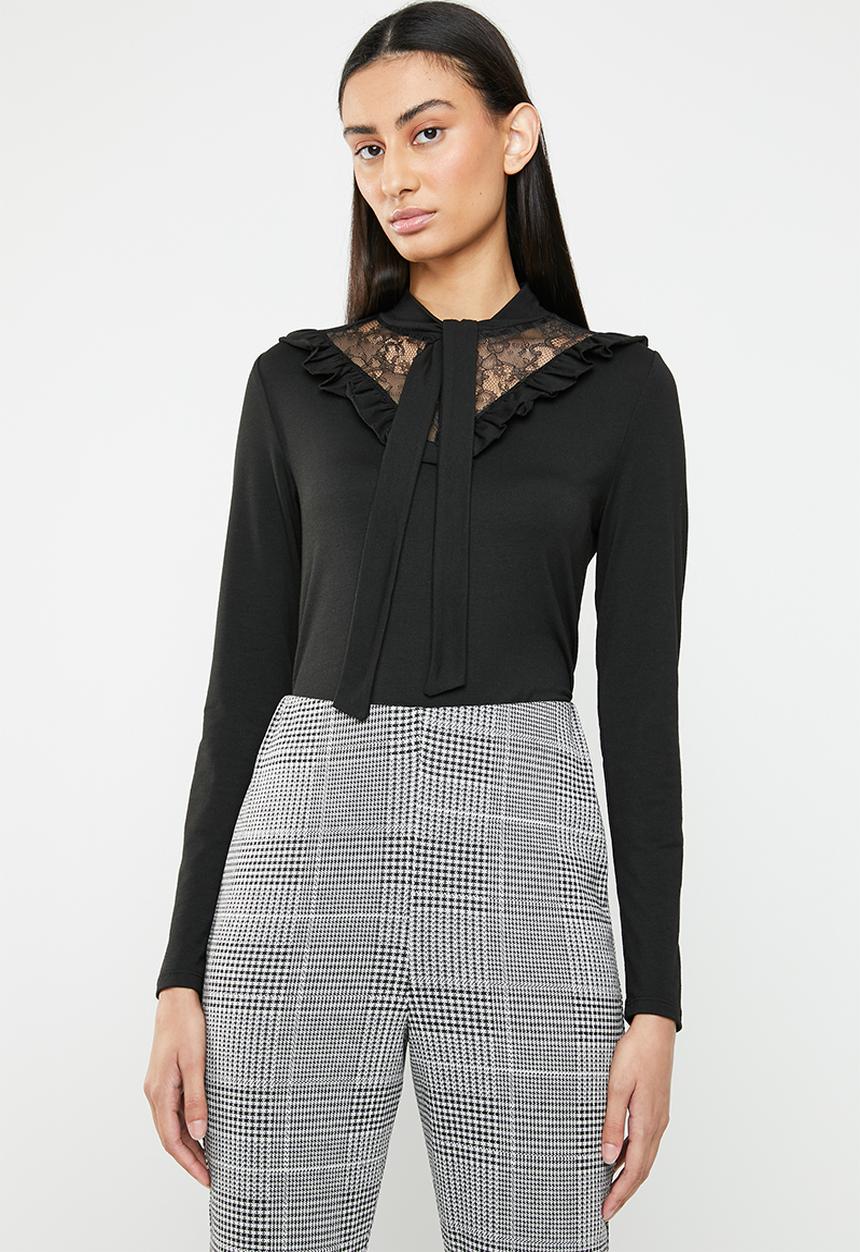 ONLY - Mojo long sleeve ruffle tie blouse - black