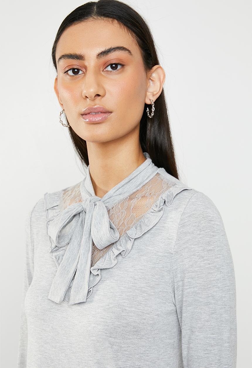 ONLY - Mojo long sleeve ruffle tie blouse - grey