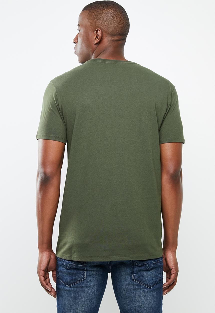 GUESS - Short sleeve core triangle tee - green