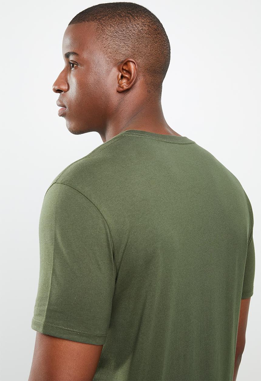 GUESS - Short sleeve core triangle tee - green