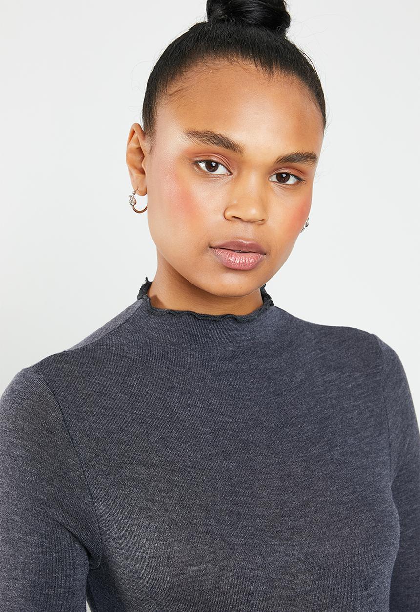 Superbalist - Cut & sew merrow edge tee - charcoal