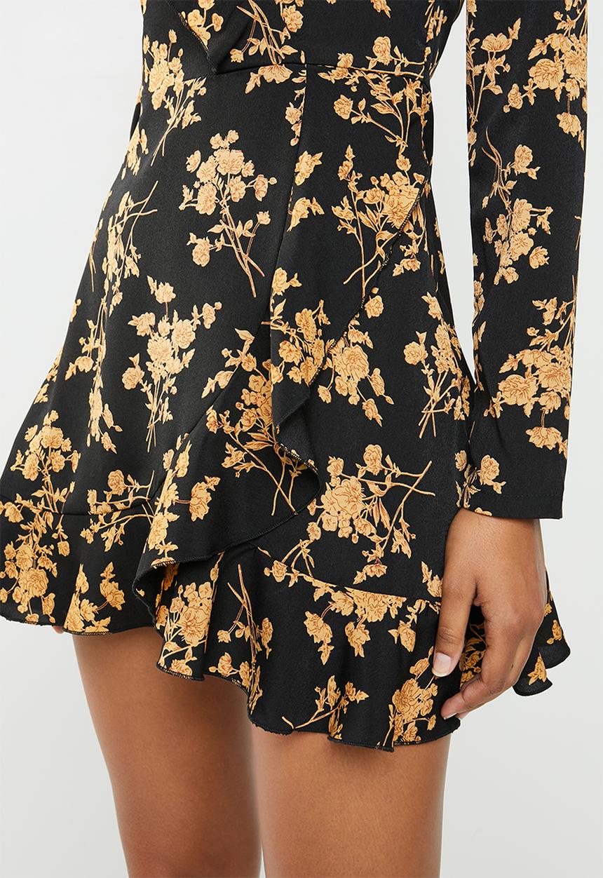 Missguided - Ruffle tea dress - black & yellow