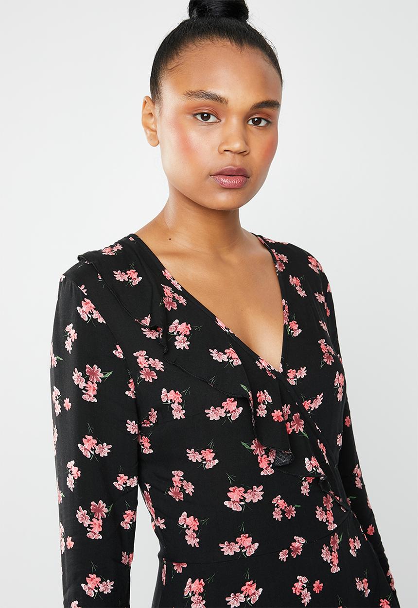Missguided - Floral frill wrap front dress - black