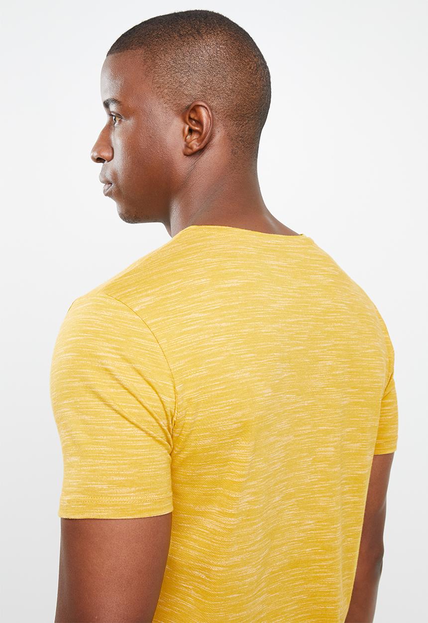 POLO - Space dye v-neck tee - yellow